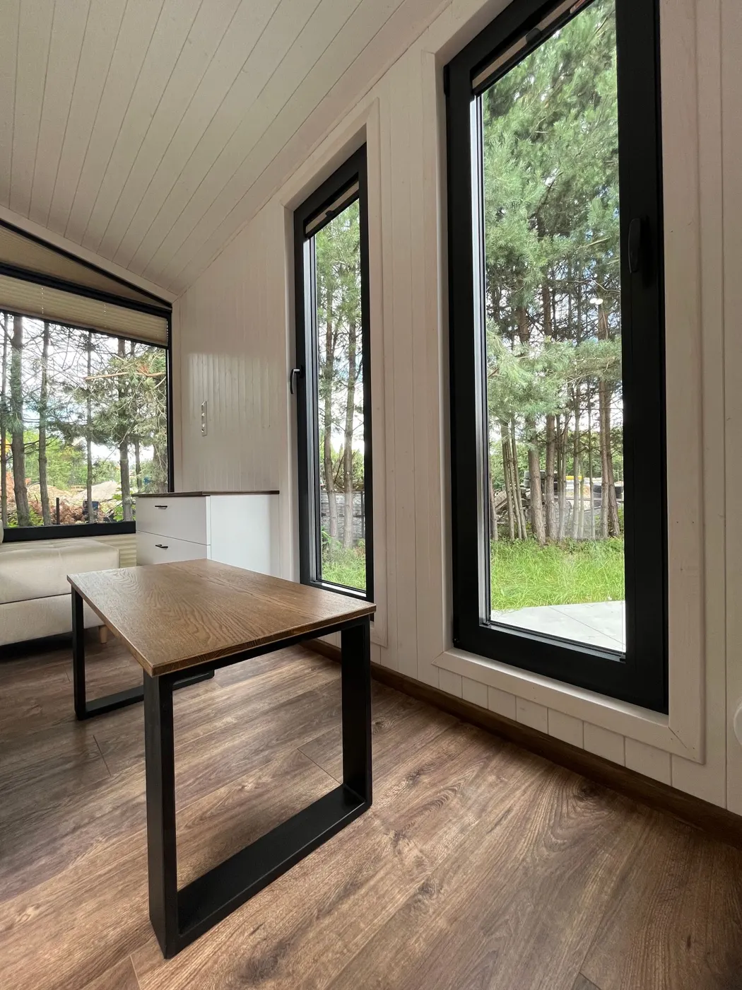 Luna Home 325