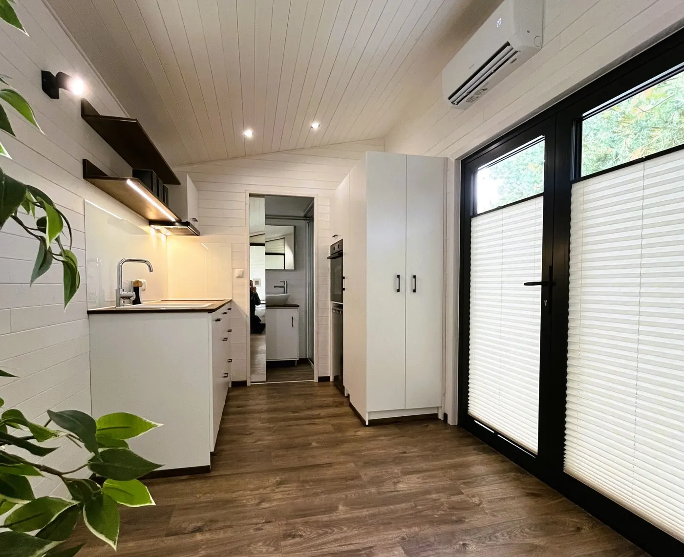Luna Home 368
