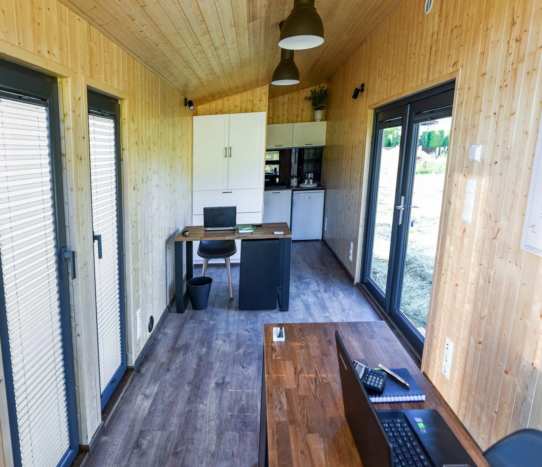 Luna Office 24